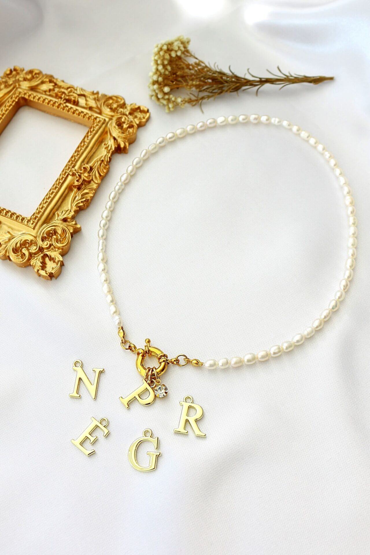 24 Karats Custom Initial Freshwater Pearls Front Opening Choker